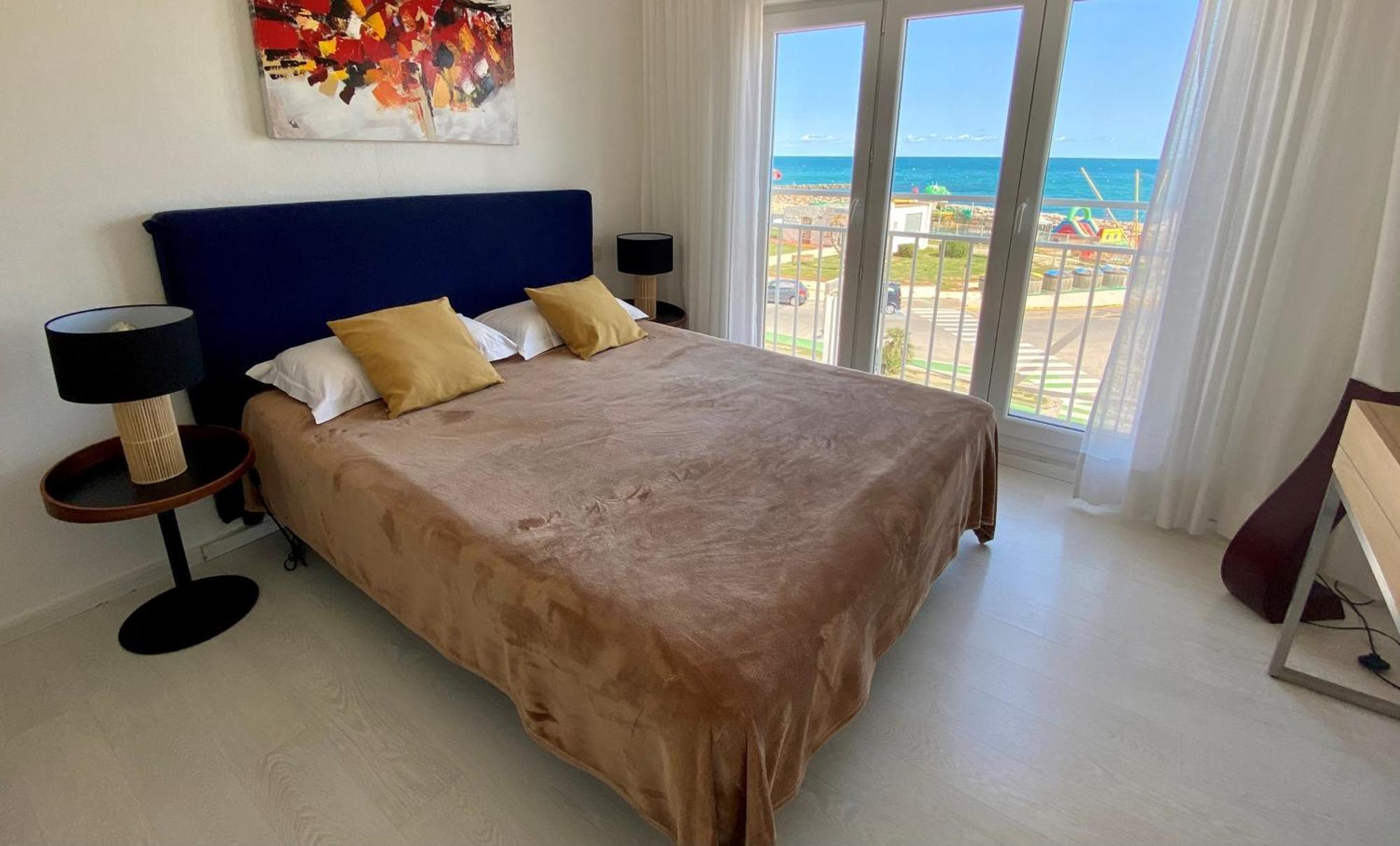 Bleu Mer Duplex & Suites Saint-Cyprien  Exterior photo
