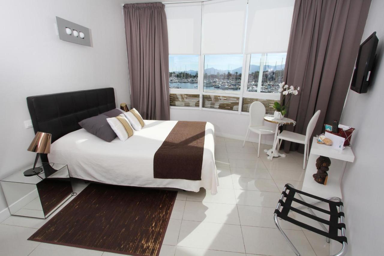 Bleu Mer Duplex & Suites Saint-Cyprien  Exterior photo
